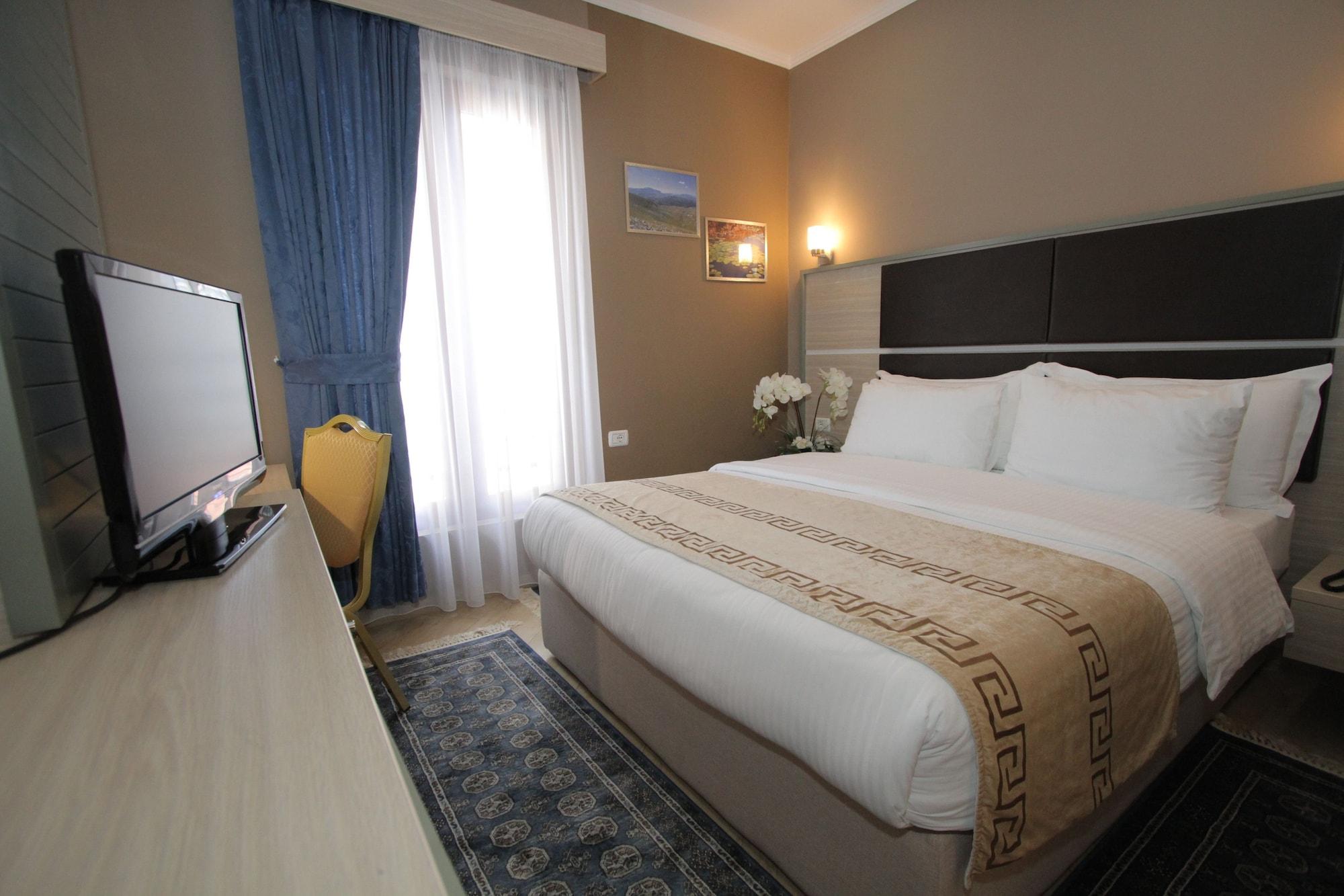 Capital Tirana Hotel Bruci 외부 사진