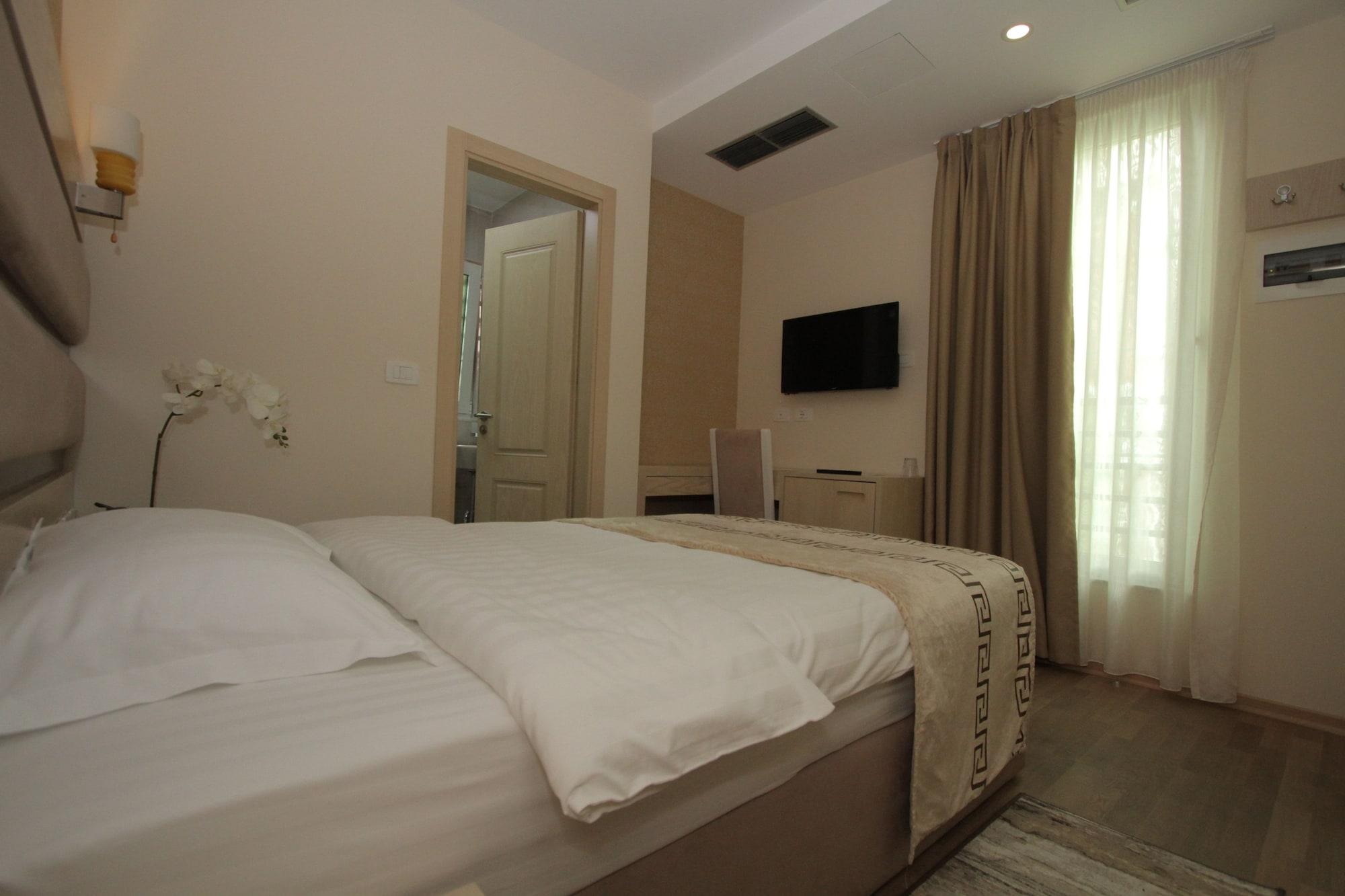 Capital Tirana Hotel Bruci 외부 사진