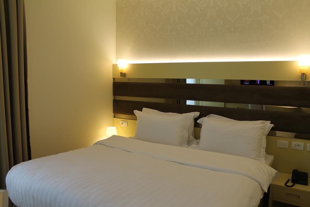 Capital Tirana Hotel Bruci 외부 사진