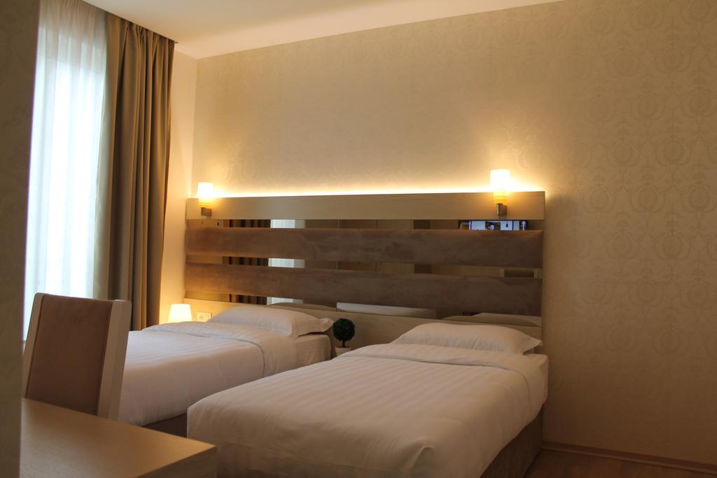Capital Tirana Hotel Bruci 외부 사진