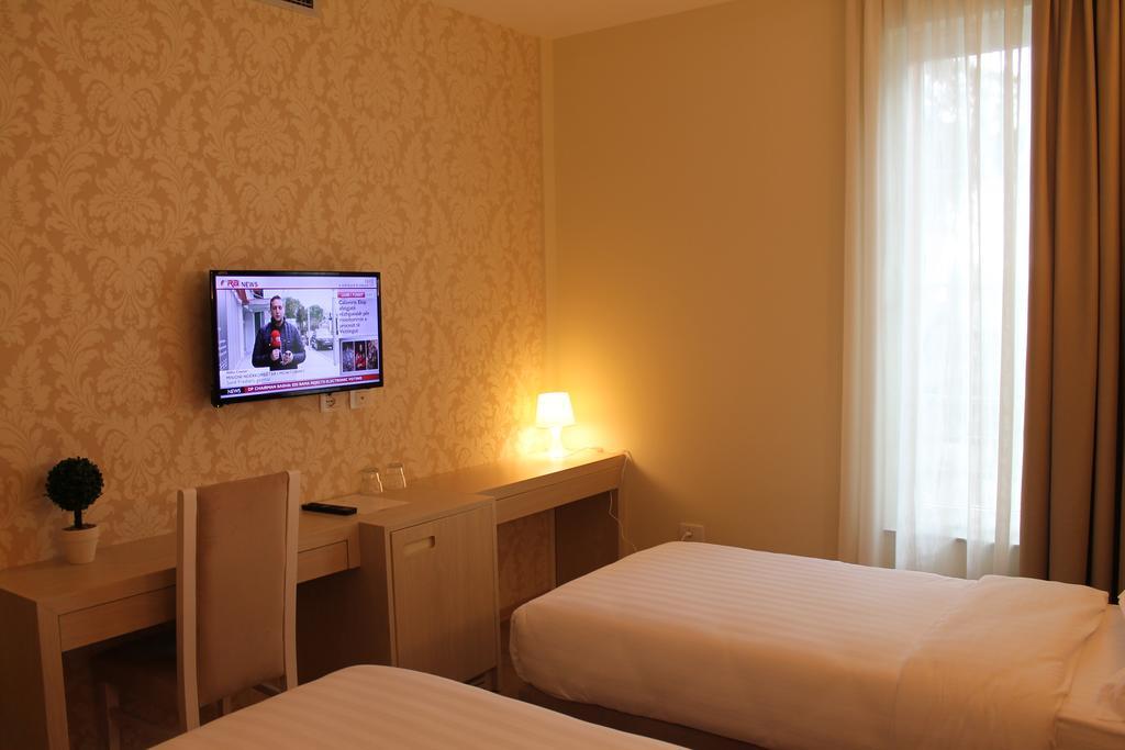 Capital Tirana Hotel Bruci 외부 사진